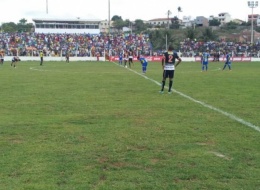 Pesqueira vence a primeira em casa e sobe na classificação