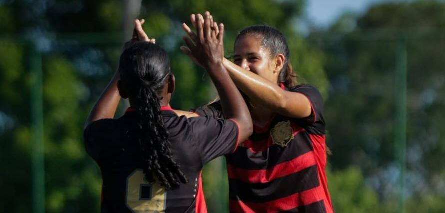 PE Feminino Sub20: Sport goleia Jaguar na abertura do torneio
