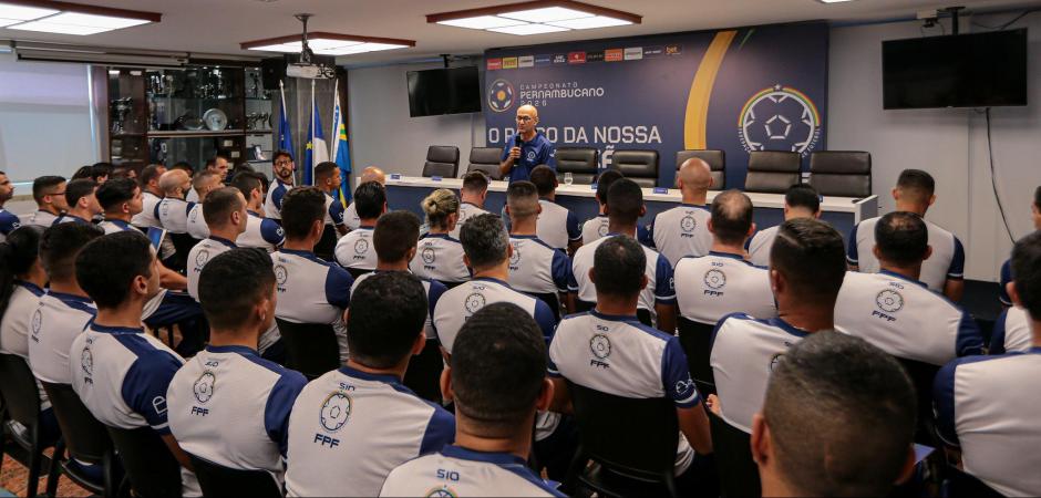 Arbitragem pernambucana alcança 300 escalas em competições nacionais da CBF em 2026