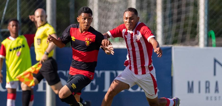 Pernambucano Sub15 começa nesta sexta com 14 equipes entrando em campo