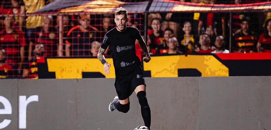 Sport recebe Criciúma em confronto direto na briga pelo acesso à Série A