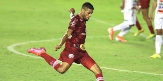 Náutico: Rhaldney em busca de seu primeiro gol como profissional