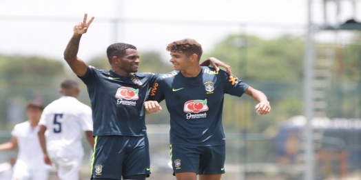Brasil Sub-18 e Retrô Sub-20 fazem amistoso de muitos gols