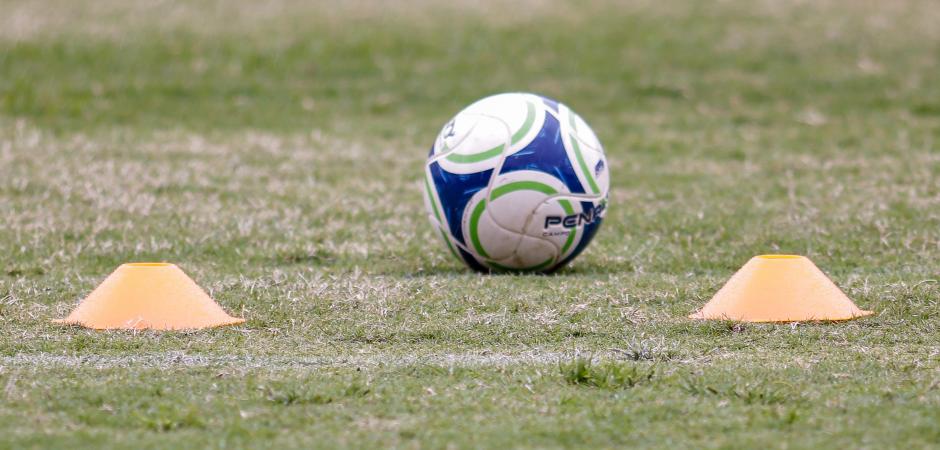 Oito equipes entram em campo pela primeira rodada da Série A2