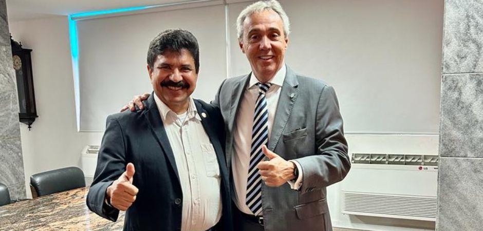 Evandro Carvalho recebe visita do Deputado Antônio Fernando