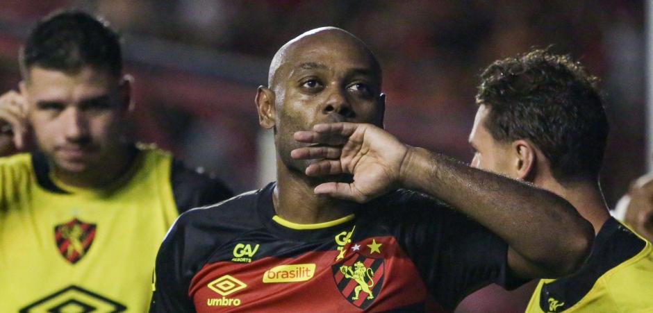 Sport vence Botafogo-SP por 3 a 0