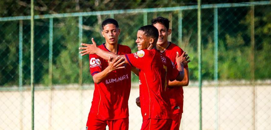 Garotos da Arena e Atlético Torres jogam nesta quinta-feira (31)