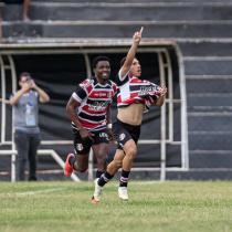 Santa Cruz vence o Central em Caruaru e segue líder invicto da Série D
