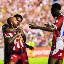 Náutico vence o Retrô nos Aflitos e engata sequência invicta de oito jogos na Série C