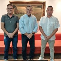 Novo presidente do Serrano visita FPF, apresenta diretoria e mira resgate do clube