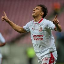 Náutico vence o Decisão de virada e assume a liderança do campeonato