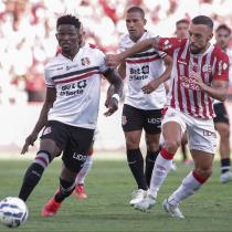 Santa Cruz e Náutico se encontram no Clássico das Emoções na Arena de Pernambuco
