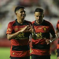 Pernambucano: Sport vence Retrô por 1 a 0 e garante vantagem para o jogo da volta
