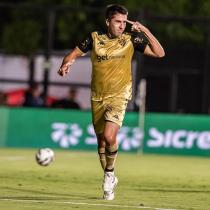 Sport vence Athletic e volta a se aproximar do G6