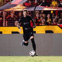 Sport recebe Criciúma em confronto direto na briga pelo acesso à Série A