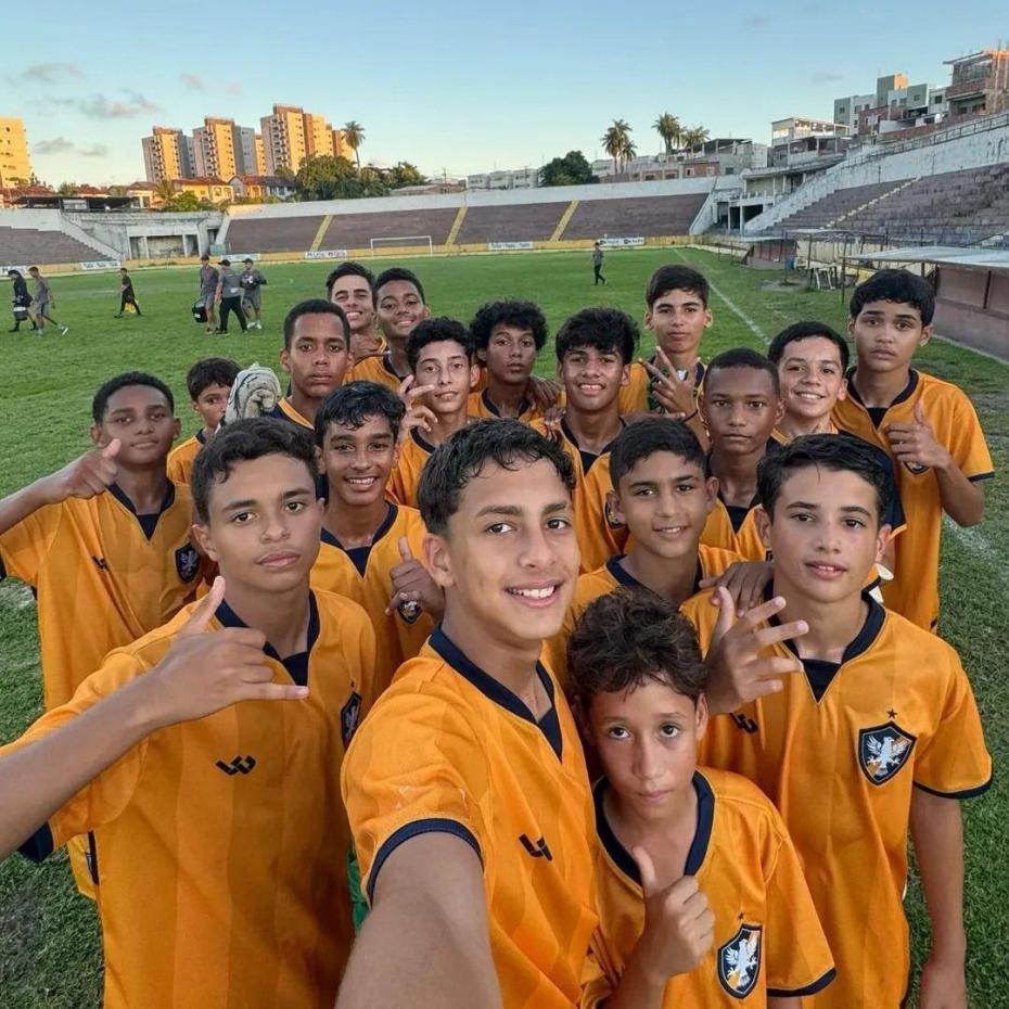 Copa Pernambuco Sub13: Retrô goleia e Tubarões empata com o Sport
