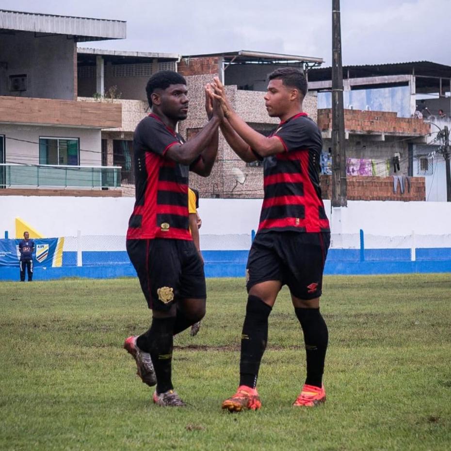 Pernambucano Sub15: líderes vencem e mantém bom momento