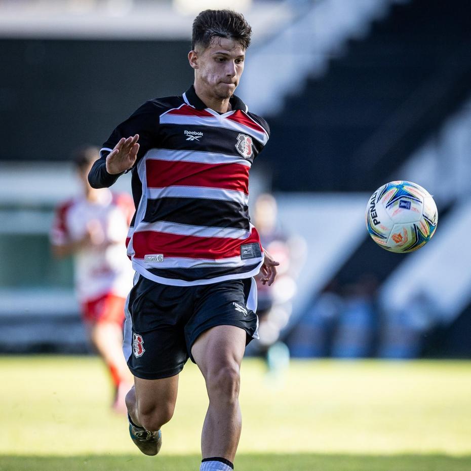 alt-text
