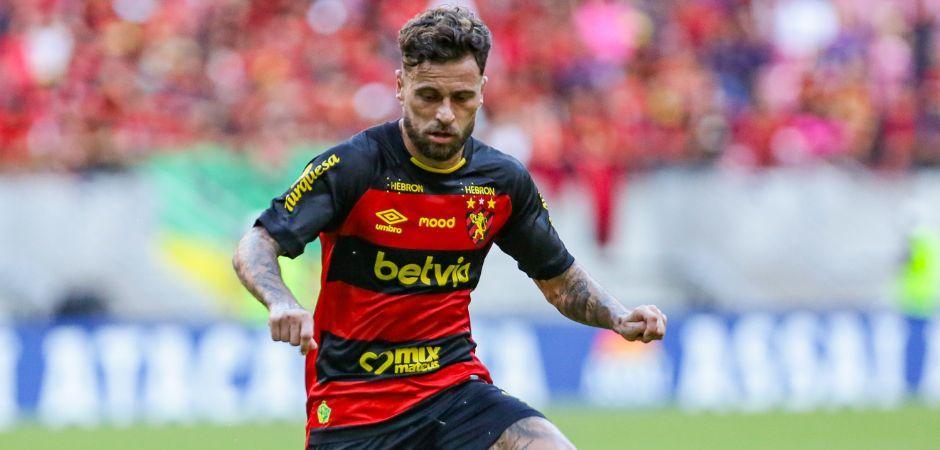 Sport enfrenta Coritiba em busca da liderança da Série B