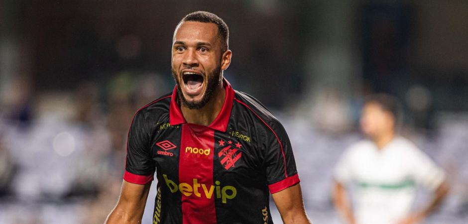 Sport vence o Coritiba fora de casa e mantém 100% de aproveitamento na Série B