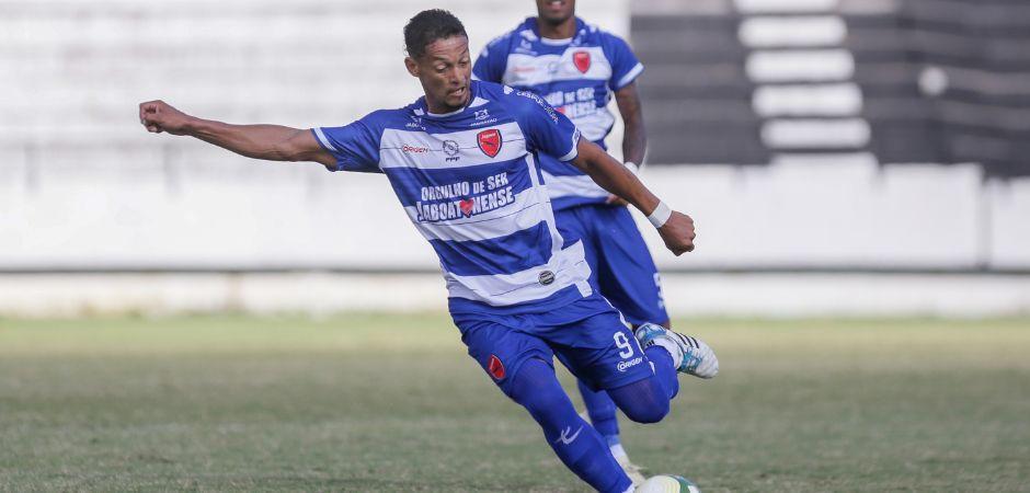 Jaguar e Cabense se enfrentam com transmissão da TV FPF