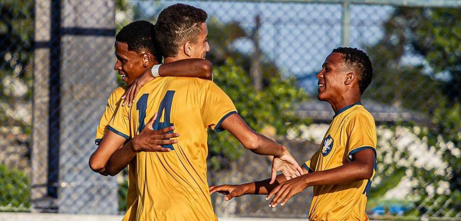 Pernambucano Sub15: Porto e Retrô duelam no jogo de ida da semifinal