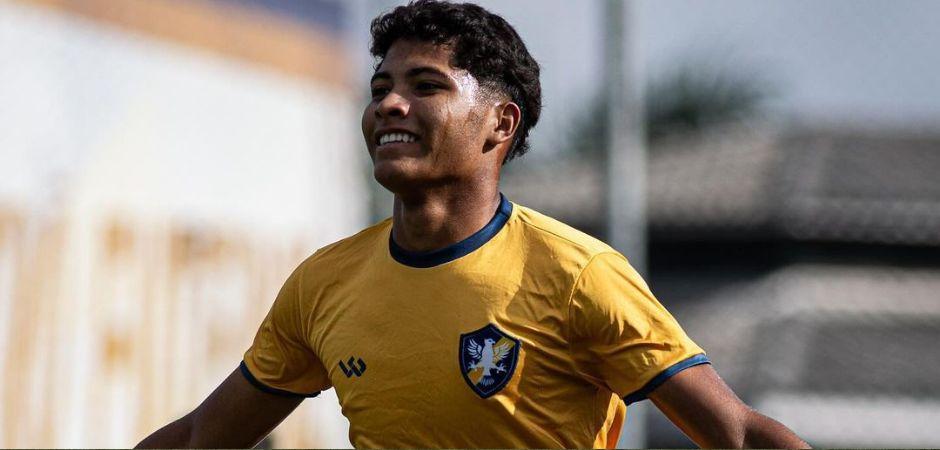 Retrô goleia o Porto e está classificado à final do Pernambucano Sub15