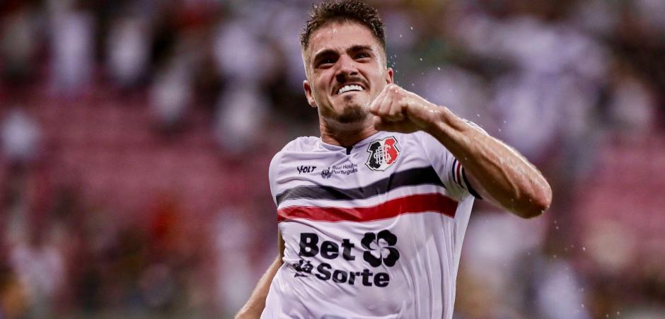 Santa Cruz goleia o Jaguar e é o primeiro classificado para a próxima fase do Pernambucano