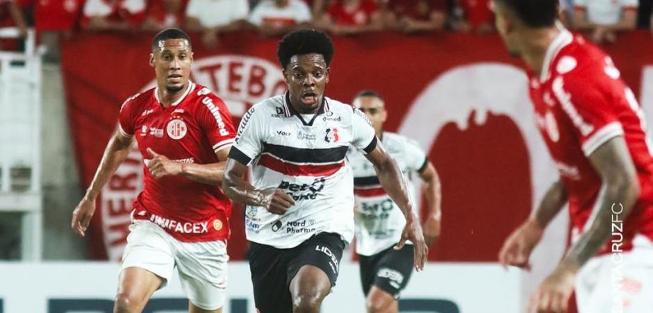 Santa Cruz empata com o América-RN e garante o sonhado retorno à Série C