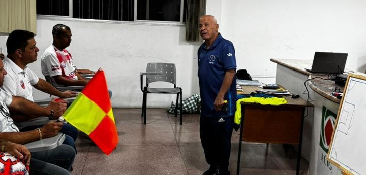FPF faz ciclo de capacitação para árbitros das ligas do interior