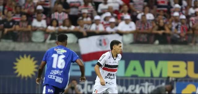 Santa Cruz empata com o Maranhão e garante vaga na final da Série D