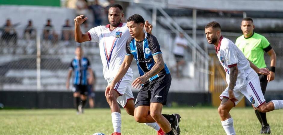 Vitória e Porto se enfrentam em duelo decisivo pela penúltima rodada da Série A2