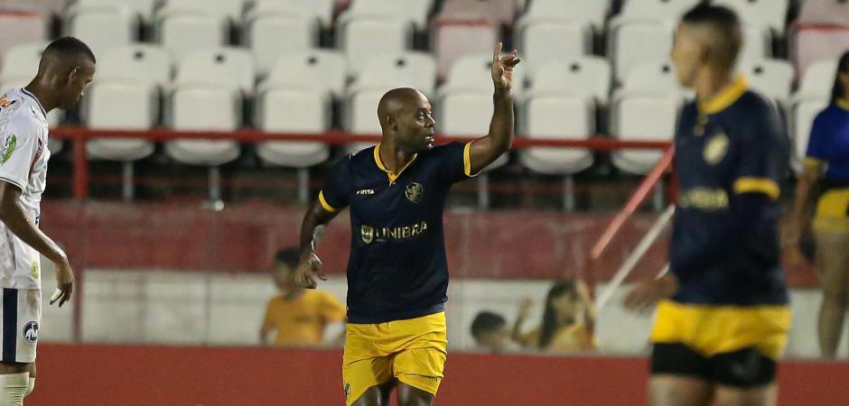 Retrô estreia na Copa do Brasil nesta quarta (25) contra o Uberlândia-MG; TV FPF transmite a partida ao vivo