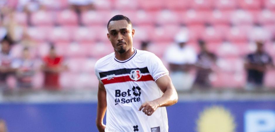Santa Cruz recebe o Volta Redonda em busca do G8 na Série C