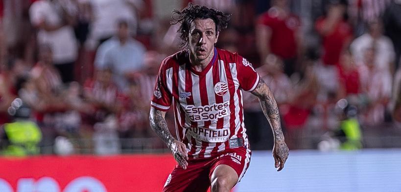 Náutico visita o América-MG em busca de colar no G6