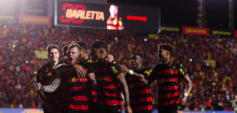 Sport vence Ponte Preta por 2x0 e cola no G6 da Série B