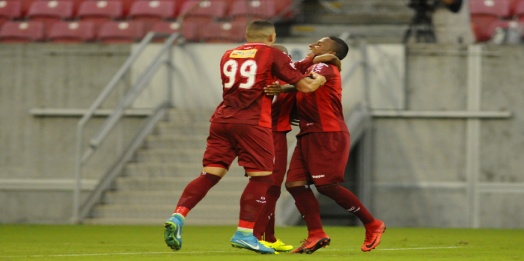 Na raça, o Náutico vence o Remo na Arena de Pernambuco
