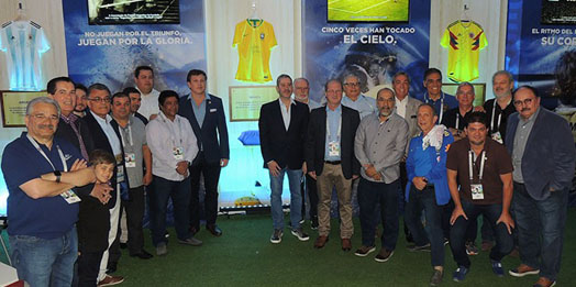 Evandro Carvalho participa de reunião tática na Casa Conmebol