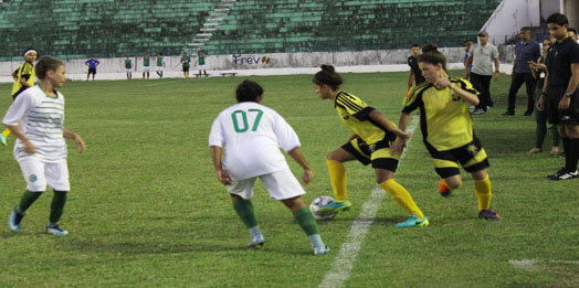 Kashima vence o América na estreia da Taça Paulista