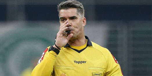 Péricles Bassols concorre ao prêmio Apito de Ouro