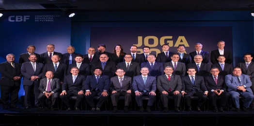 CBF: Evandro Carvalho prestigia posse de Rogério Caboclo