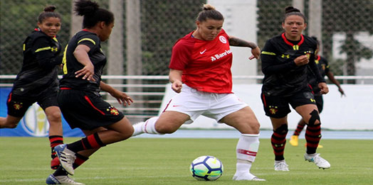 Fora de casa, time feminino do Sport não resiste ao Internacional