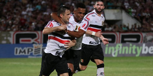 De virada, Santa bate o ABC e sobe para a sexta posição