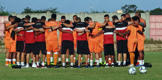 Em Natal/RN, Santa Cruz duela com o ABC