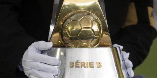 Náutico recebe o CRB em busca da primeira vitória