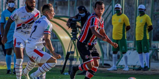 Santa desbanca Ferroviário e fecha 1º turno como líder do grupo A