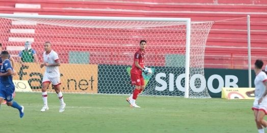 Náutico se apega à retrospecto contra Lisca para voltar a vencer