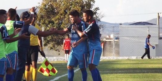 Com golaço de Candinho, Afogados arranca empate com Guarany