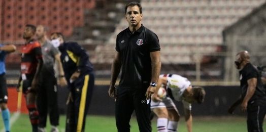 Martelotte vê Santa melhor e vibra: 'Muito vivos pelo acesso'