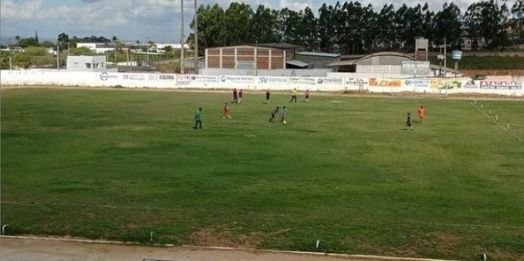 Sete convida menores para conhecerem o Gigante do Agreste